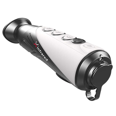 Le monoculaire imperméable tenu dans la main d'imageur thermique d'E2N télescope pour la chasse